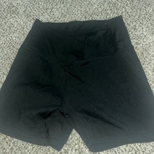 black biker shorts with V waist band size M